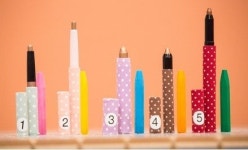 더욱 강렬한 컬러에 우수해진 기능_코스메틱편 [2013 뷰티용어사전②]