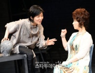 [포토]김시영-임선희, `말이 안통하네!`