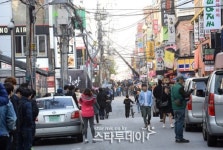 [포토]영화 `어벤져스2`, 강남역 골목 촬영중