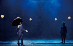 더운 여름밤 시원하게 맞는 비…뮤지컬 `싱잉인더레인`