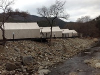 심산유곡 (深山幽谷)에서 글램핑(glamping)을 만나다.