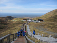 [백두산 트레킹] 봄꽃 향기 천지의 감동