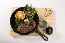 매드포갈릭, 허브메뉴 할인 프로모션 진행