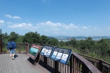 오르고 내리다 보니 다시 그 길 `강서둘레길`