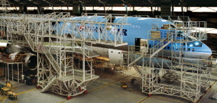 아시아 태평양 최대 군용기 정비기지, 대한항공 우주사업본부 테크센터