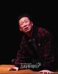 [포토] 연극 `양덕원 이야기`의 배우 정석용