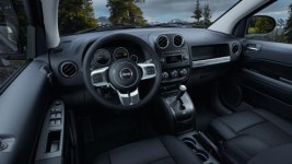 [콕 포인트] 지프 컴패스, 야생마처럼 탄탄한 바디…속살은 에지있게