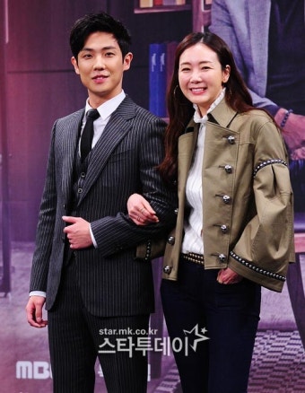 [포토] 최지우-이준, 우리 로맨스도 있나요?