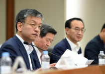 대한항공, 한진해운 美사옥·사원아파트 담보로 자금지원