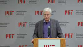 노벨경제학상 수상 홀름스트룀 교수 “기업 경쟁력 월드클래스서 뛰어야 향상”