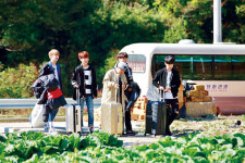 `아재목장`, 모바일에서 색다르게 만난다…‘아재 감성’과 ‘소년 감성’의 조화