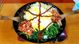 [우리시장 최고 맛집] 수유시장 `솥뚜껑 웰빙 보리밥`
