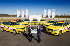 BMW 코리아, 수입차 업계 최초로 소방재난본부에 X5 7대 기증