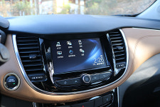 [시승기]쉐보레 더 뉴 트랙스 1.4T, 속살만 바꿔도 상품성 대폭 상승