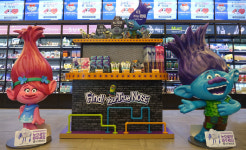 올리브영,  `트롤` 캐릭터 화상품 8종 출시