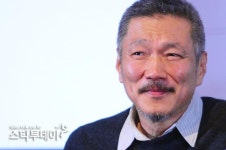 [포토] 홍상수 미소