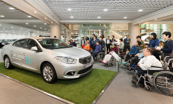 르노삼성자동차, 부산공장투어에 근육장애인 초청 행사 개최 