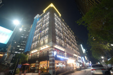 광화문 맛집이 모인 새로운 외식 복합 빌딩 ‘센트럴키친’에서 5월을 즐기자