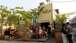 광주송정역시장 탄생 1년, 드리워진 양극화의 그늘