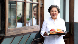 [Weekend Interview] 줄서서 사먹는 쌀빵…동네빵집을 전국구로 키우다