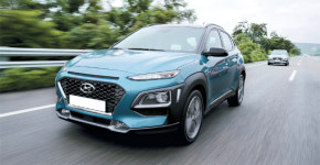 [시승기] 근육질 몸매에 시원한 주행감…여성운전자 반할 만하네