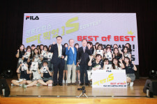 대구 남산고에 나타난 윤윤수 휠라회장