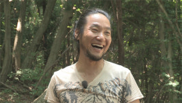 [오늘의 MBN] 황토 벽돌 나무집 짓고 산 생활 7년