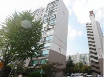 50층 재건축 검토 중인 `장미1차` 최근 동향은?