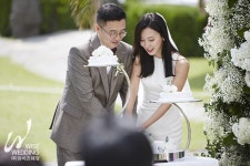 이지혜, 결혼식 사진 공개…드디어 유부녀, 겸손하게 살겠다