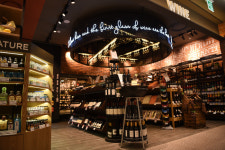 롯데슈퍼, 프리미엄 푸드마켓으로 `이유 있는 변신`