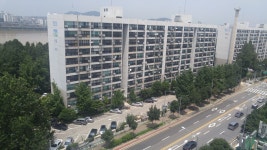 최적의 입지로 한강 프리미엄 누리는 서초구 `신반포16차`