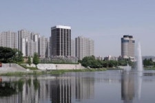 고즈넉한 산책을 즐길수 있는 몽촌토성, 인근 `잠실파크리오` 기대감↑