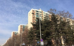 `50층` 희망 놓지 않는 압구정 현대6,7차 아파트 최근 거래돼..