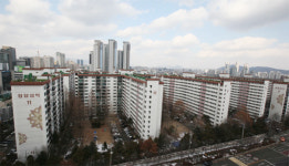 상가에 발목잡히는 강남권 재건축