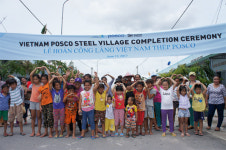포스코, 개도국 낙후지역 주택·교량 건립