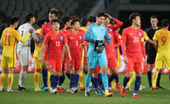 한국 남자 축구대표팀 오늘 오후 남북대결…첫 승 도전