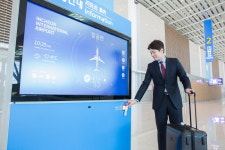 개항 한달 여 앞둔 인천공항 `제2여객터미널` 가보니…편의 높이고 시간 줄이고