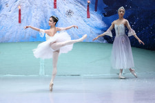 웅장함이냐 아기자기함이냐... 발레 `호두까기 인형` 당신의 선택은?