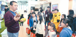 [포토] LG유플 인공지능 체험해요