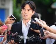 이진욱, 고소녀 무고죄 항소심 증인 출석..비공개 전환