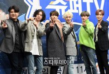 [포토]슈퍼주니어, 슈퍼TV로 만나요~ 