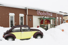 바삭한 새우튀김이 들어간 일본 비에이의 에비동