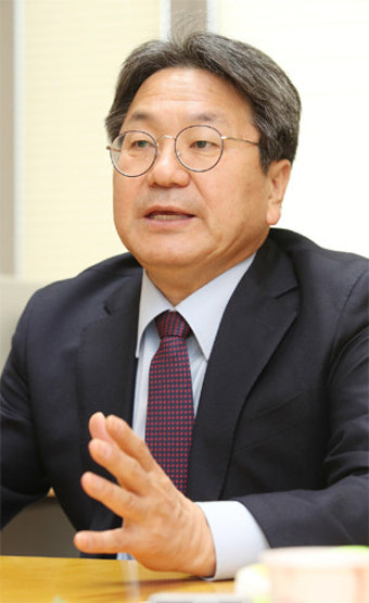 강기정 지역발전委 자문위원장 