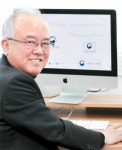 [Weekend Interview] 한국 로고 디자인의 산 역사 김현 디파크브랜딩 고문