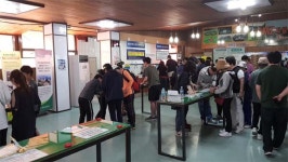 막힌 금강산길 열려 지역경제 살아났으면…