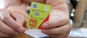 [여행 알쓸신잡] 해외서 스마트폰 맘껏 쓰고 싶다면…알아둘 여행 노하우