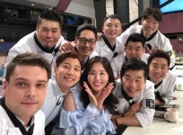 ‘냉부해’ 김아랑X곽윤기, 셰프들과 출연 인증샷 `화기애애`