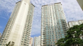 강동구 역세권 아파트 `강동롯데캐슬퍼스트` 거래 주춤 