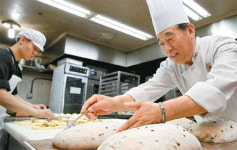 [Weekend Interview] 한국의 제빵왕 김영모 김영모과자점 대표