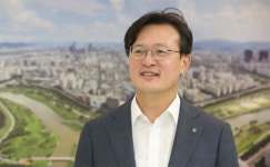 채현일 영등포구청장 여의도 옛MBC에 랜드마크 도서관 추진